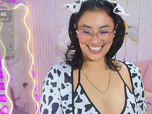 PEACHY-TAY webcam