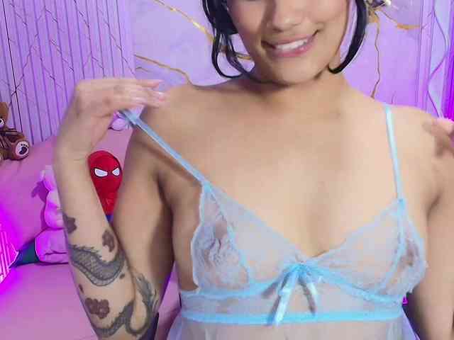 PEACHY-TAY webcam