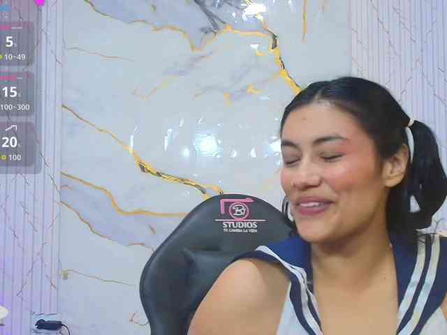 PEACHY-TAY webcam