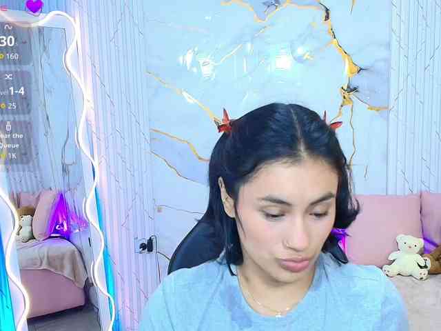 PEACHY-TAY webcam
