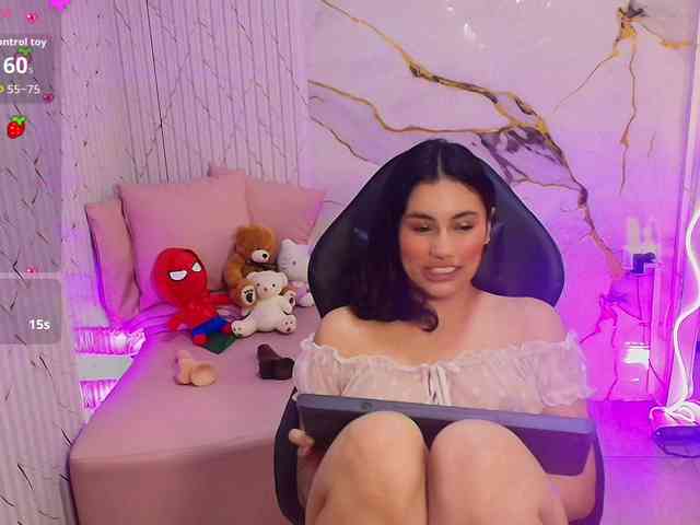 PEACHY-TAY webcam