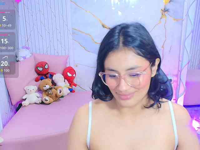 PEACHY-TAY webcam