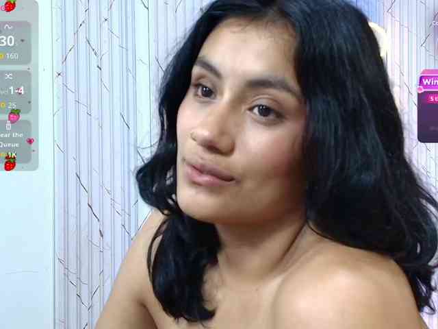 PEACHY-TAY webcam