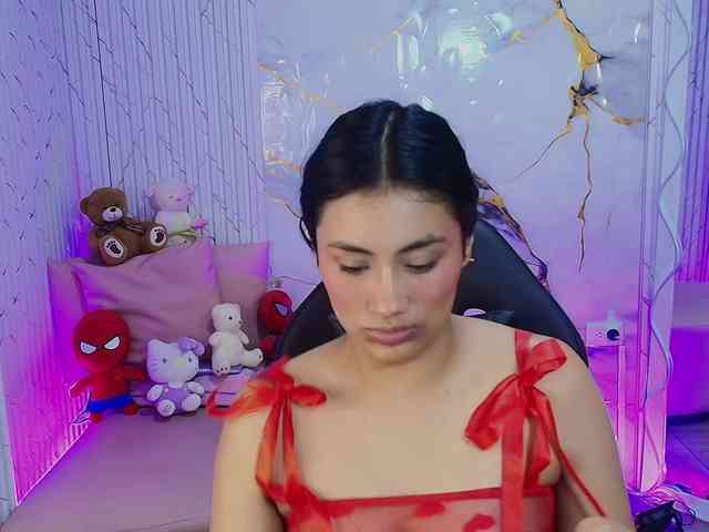 PEACHY-TAY webcam