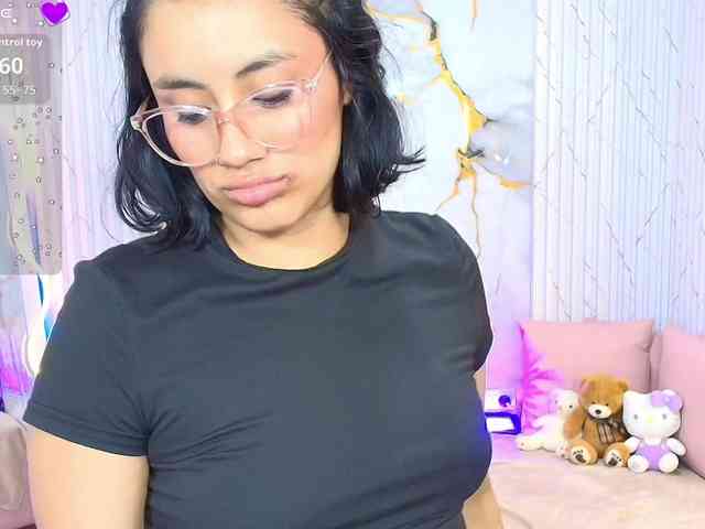 PEACHY-TAY webcam