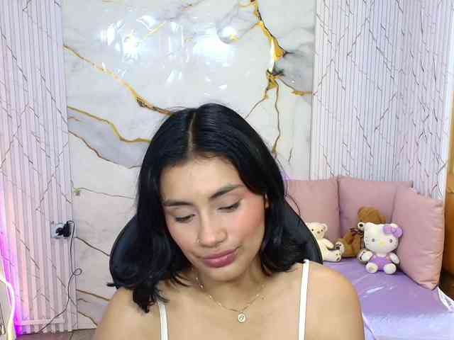 PEACHY-TAY webcam