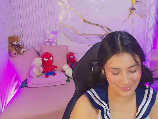 PEACHY-TAY webcam