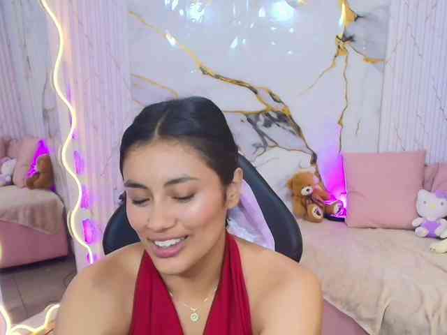 PEACHY-TAY webcam