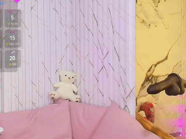PEACHY-TAY webcam