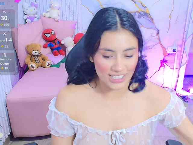 PEACHY-TAY webcam