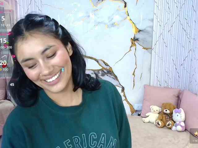 PEACHY-TAY webcam