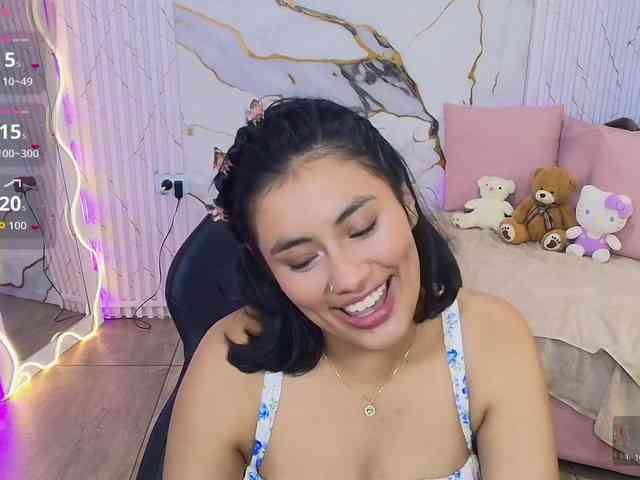 PEACHY-TAY webcam