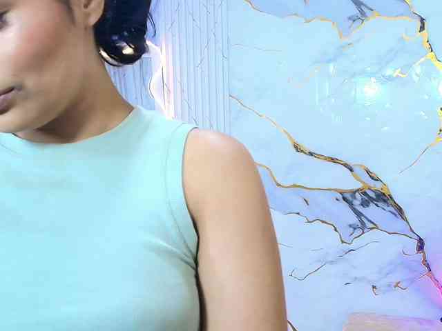 PEACHY-TAY webcam