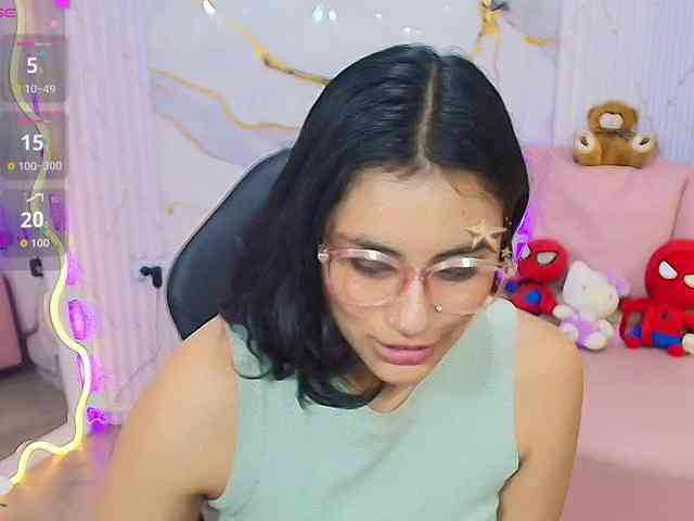 PEACHY-TAY webcam
