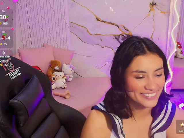PEACHY-TAY webcam