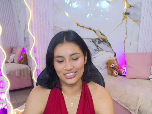 PEACHY-TAY webcam