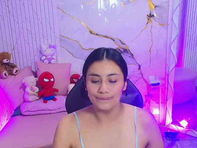 PEACHY-TAY webcam