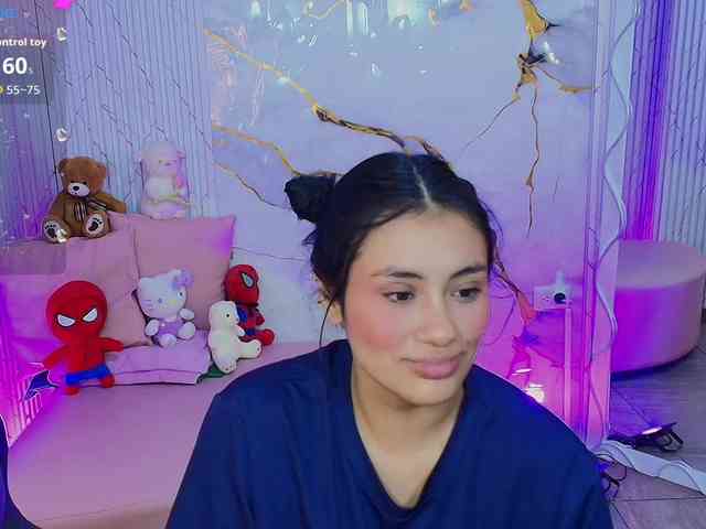 PEACHY-TAY webcam