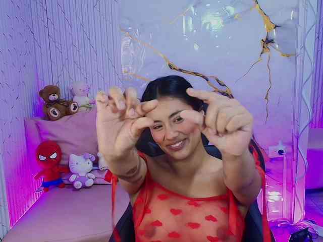 PEACHY-TAY webcam
