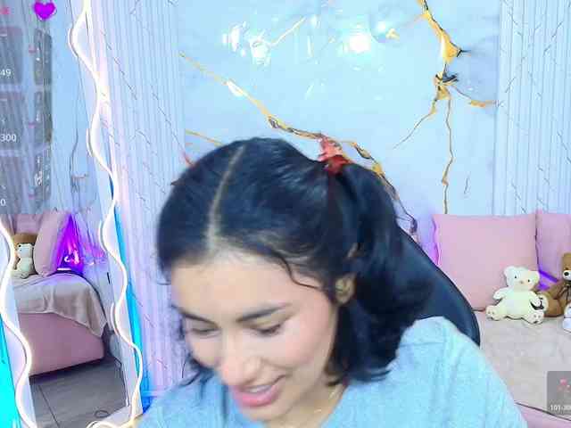 PEACHY-TAY webcam