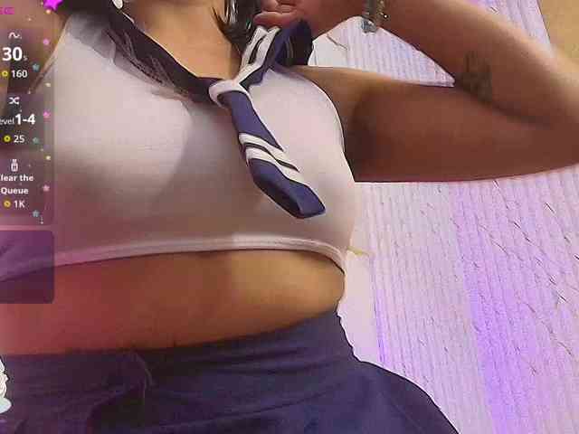 PEACHY-TAY webcam