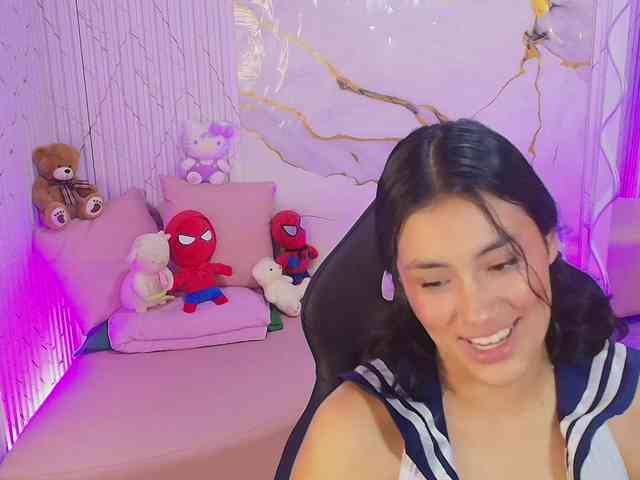 PEACHY-TAY webcam