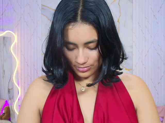 PEACHY-TAY webcam