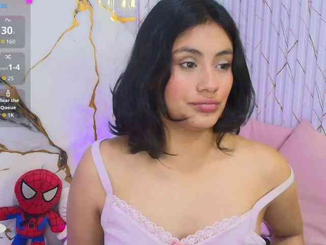 PEACHY-TAY webcam
