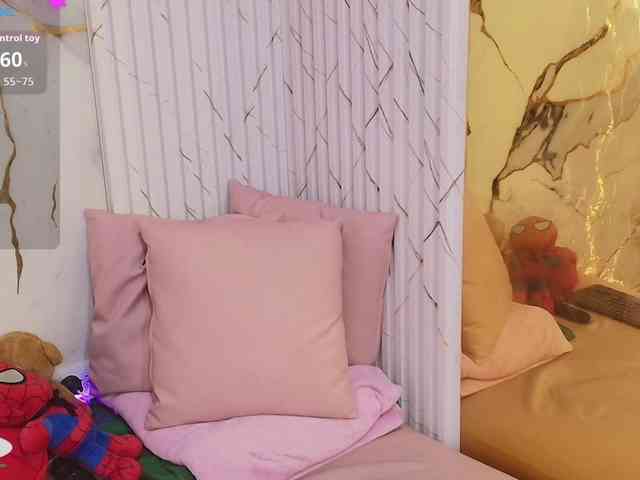 PEACHY-TAY webcam