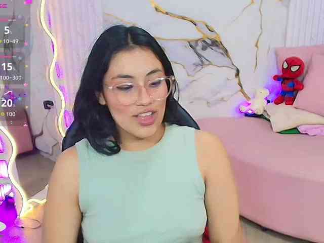 PEACHY-TAY webcam