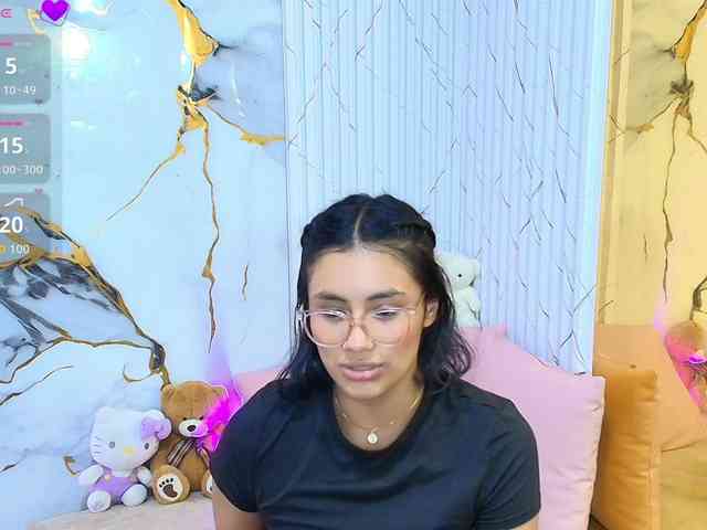 PEACHY-TAY Sex Cam Show