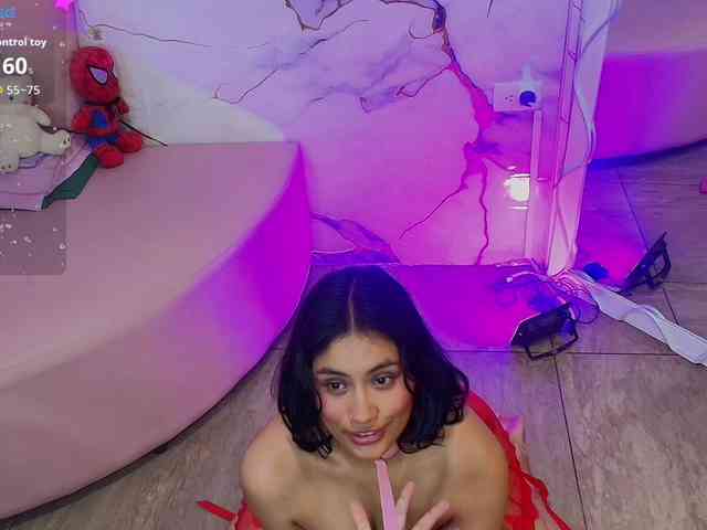 PEACHY-TAY webcam