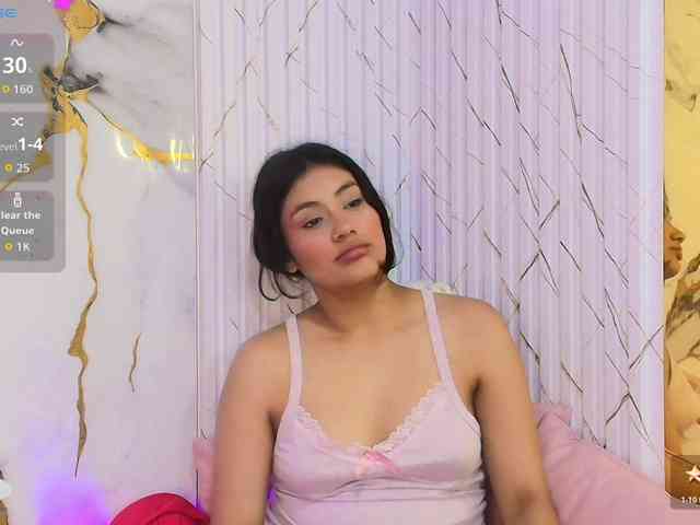 PEACHY-TAY webcam