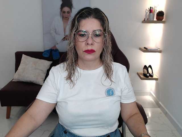 Miss-Diva1 live cam on BongaCams