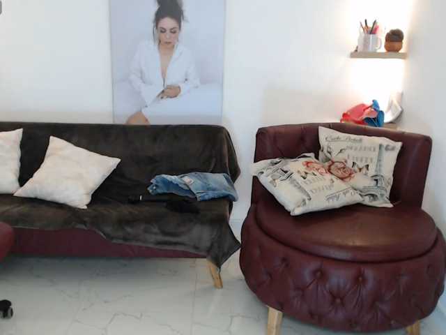 Miss-Diva1 live cam on BongaCams