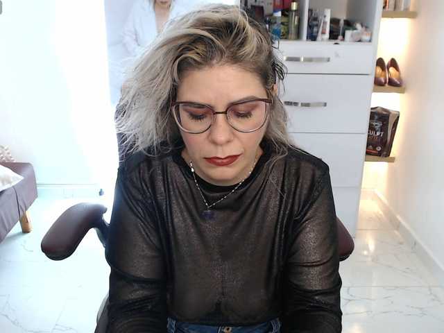 Miss-Diva1 live cam on BongaCams