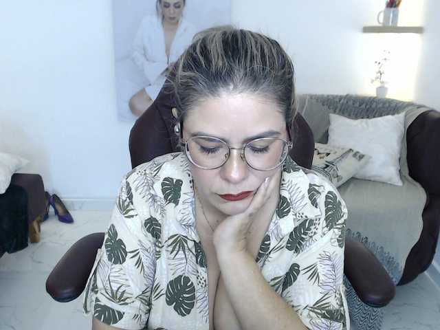 Miss-Diva1 live cam on BongaCams