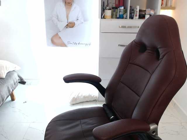 Miss-Diva1 live cam on BongaCams