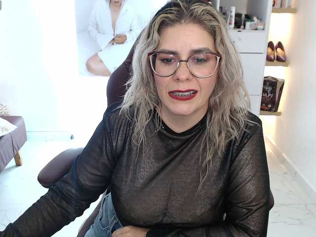 Miss-Diva1 live cam on BongaCams