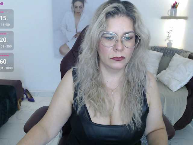 Miss-Diva1 live cam on BongaCams