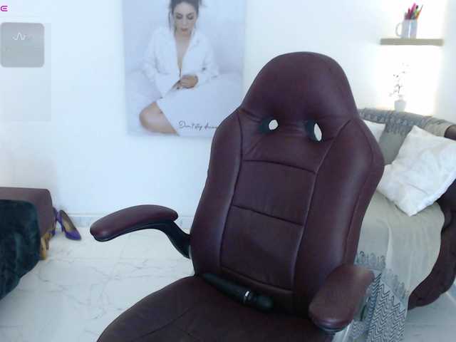 Miss-Diva1 live cam on BongaCams