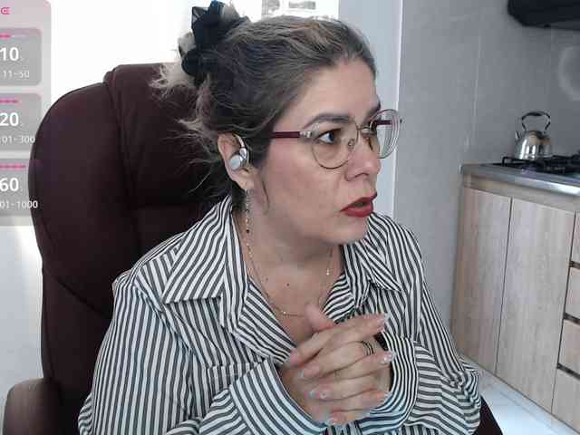 Miss-Diva1 webcam