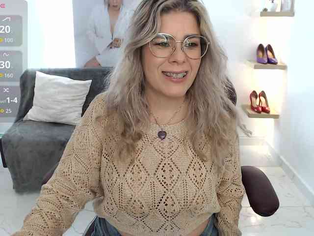 Miss-Diva1 webcam