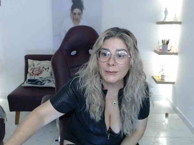 Miss-Diva1 webcam