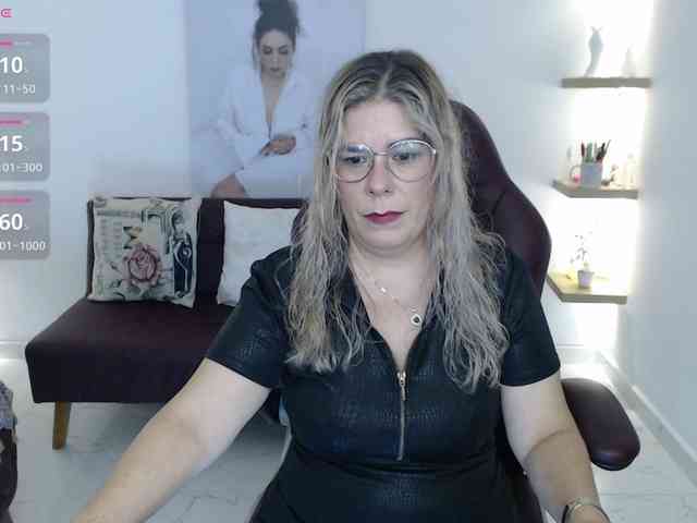 Miss-Diva1 webcam