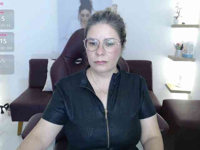 Miss-Diva1 webcam