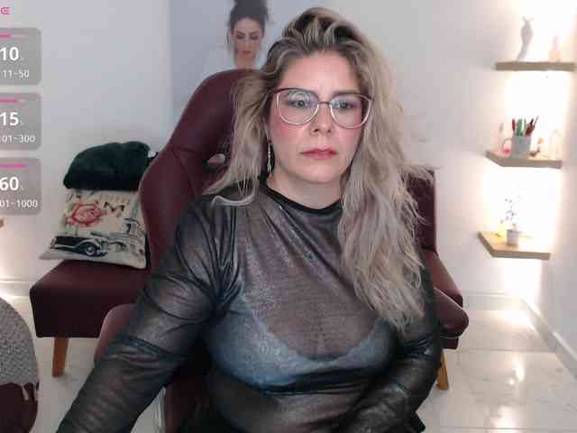 Miss-Diva1 webcam