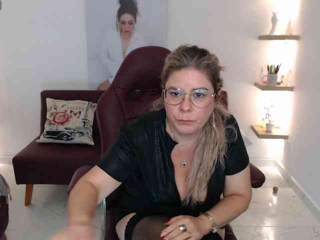 Miss-Diva1 webcam