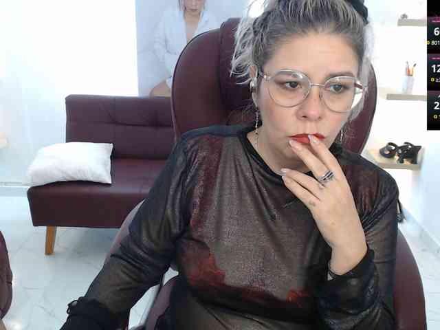Miss-Diva1 webcam