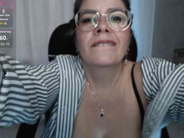 Miss-Diva1 webcam